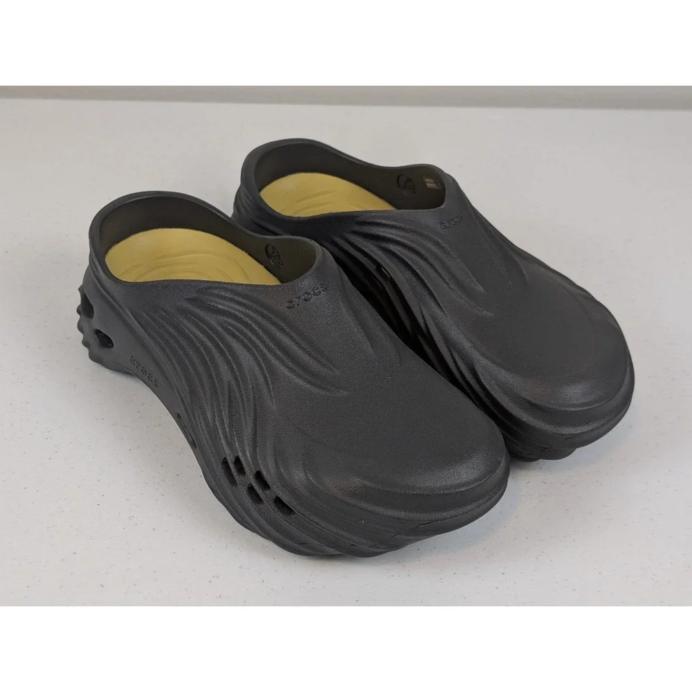 Crocs Echo Wave Clogs Black Sand Comfort Shoe Unisex Adults Men's 8 / Women's 10